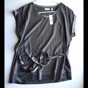 4 days left, NWT Gray silky blouse