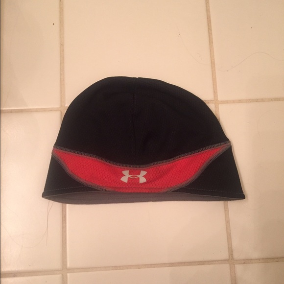 Under Armour beanie