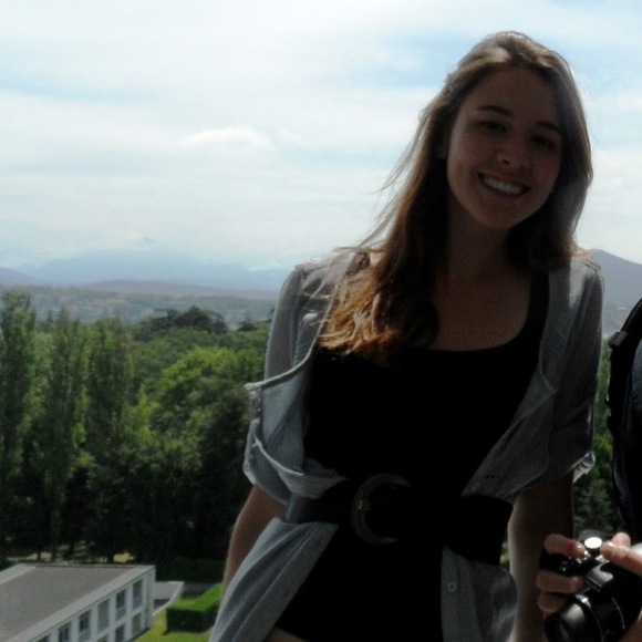 Meet your Posher, Sara