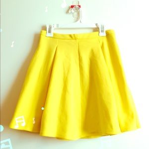 Yellow Pleated Circle Skirt