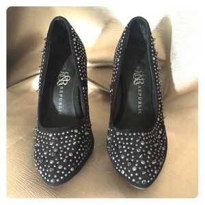 Rock&Republic black suede studded heels