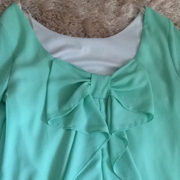 Pretty bow dress 🎀