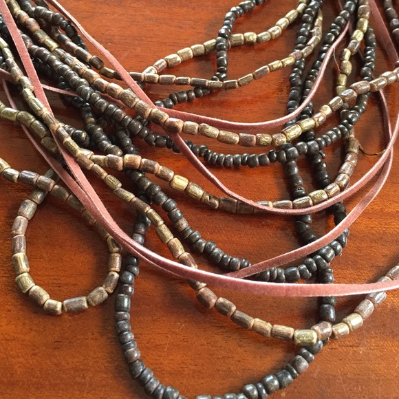 Necklace - Picture 2 of 3