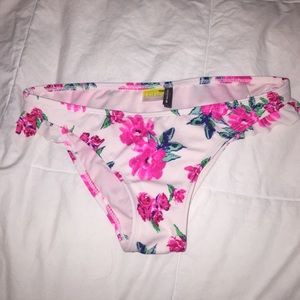 Cute flower bikini bottoms from PacSun