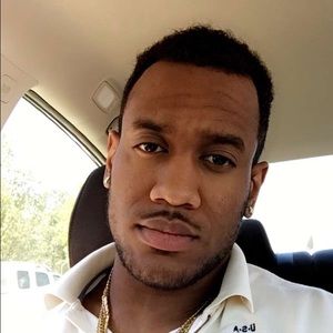 Meet your Posher, Kenny