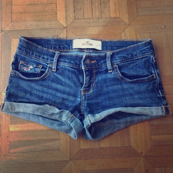 00 Hollister Jean Shorts W 23