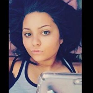 Meet your Posher, Karissa