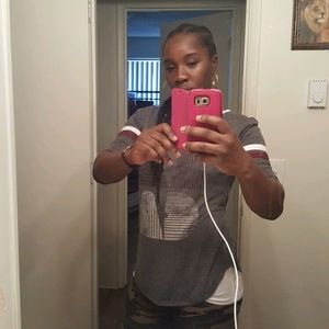 Meet your Posher, Lacole