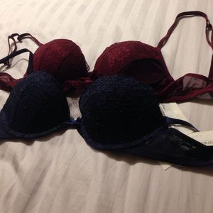 Sexy Hollister  Lace Push-Up Bra Bundle 🙊😍