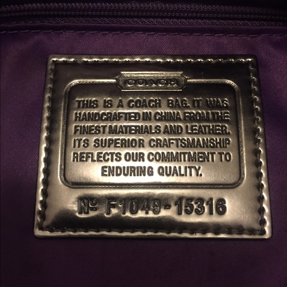 Authentic Coach Poppy purse - Picture 4 of 4