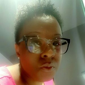 Meet your Posher, Toi