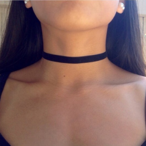 🔥FLASH SALE🔥 "Zuma" Choker - Picture 2 of 4