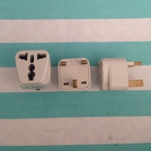 3 UK outlet converters
