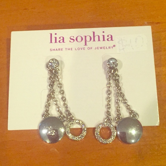 Lia Sophia earrings new