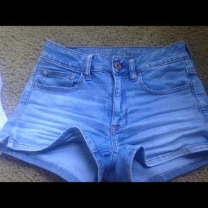 size 2 American eagle shorts