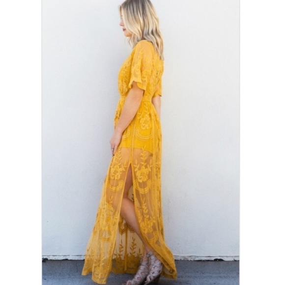 LAST ONE!! boho lace maxi dress - Picture 3 of 3