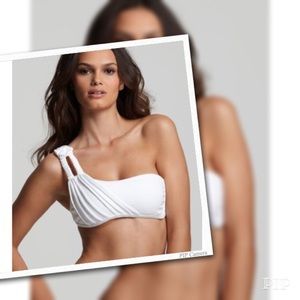 BECCA By Rebecca Virtue Asymmetrical Top - White