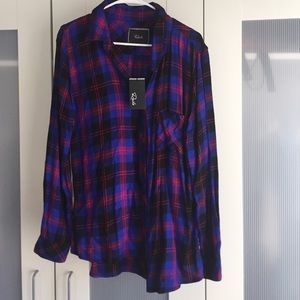 Rails hunter button down size L