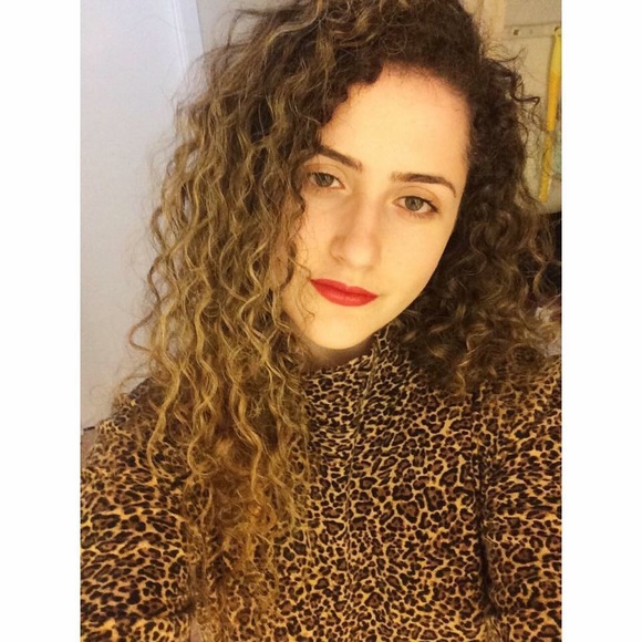 Thanks for visiting my closet! - Picture 5 of 8