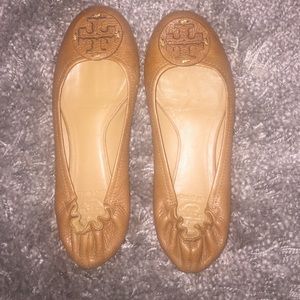 BARELY WORN TORY BURCH SHOES