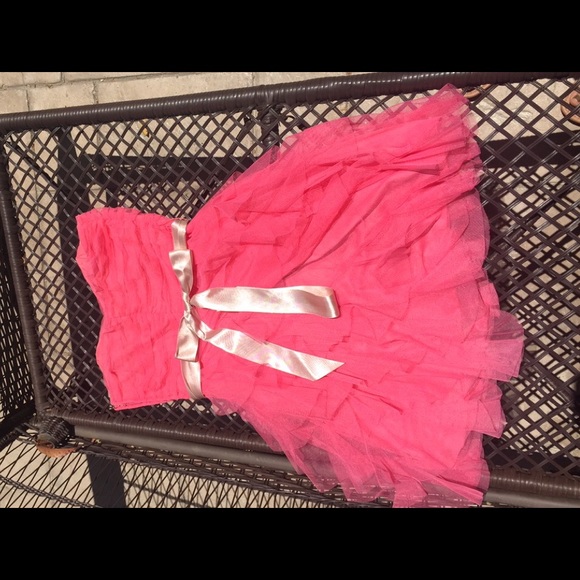 CUTE PINK DRESS!! ONLY WORN ONCE! SIZE 5🎉💜