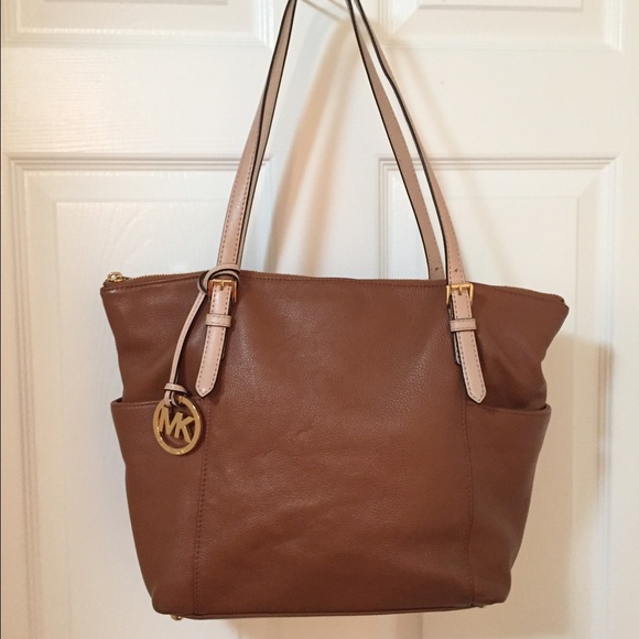 ❗️REDUCED❗️Michael Kors Authentic Tote