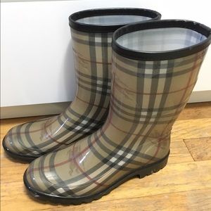 Burberry Rainboots