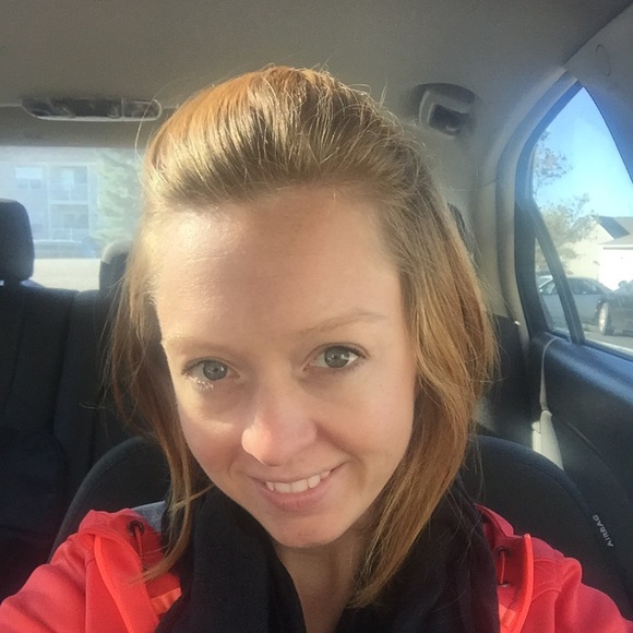 Meet your Posher, Ashley - Picture 4 of 8