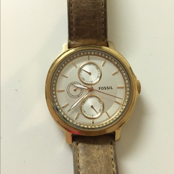 ❗️REDUCED❗️Fossil watch