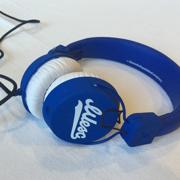 🎉SOLD🎉 WESC Headphones