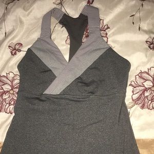 Size 4 Lululemon tank top