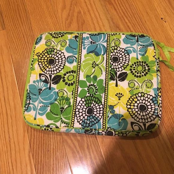 Vera Bradley laptop sleeve