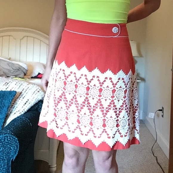 Lace overlay skirt