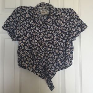 Hollister cropped tie top