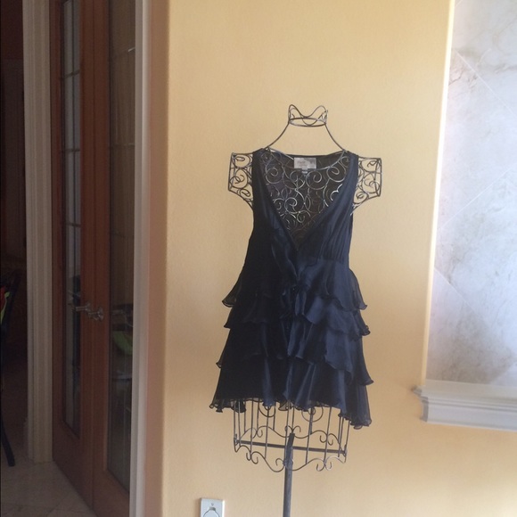 Elizabeth & James Top