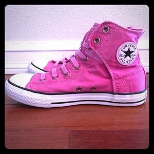 Bubblegum pink high top converse