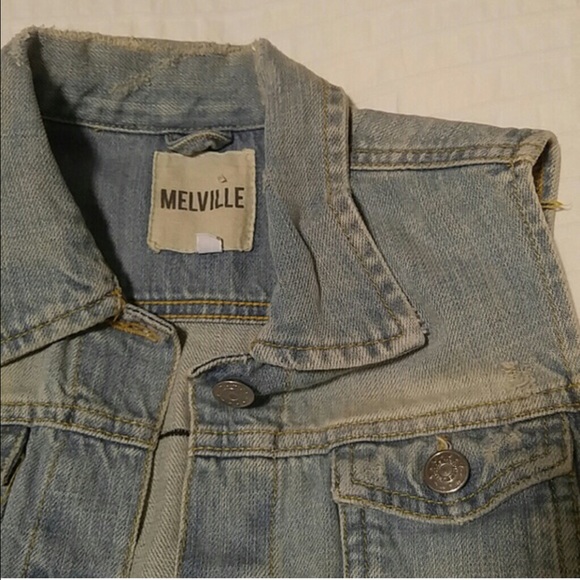 Brandy Melville Authentic Vest - Picture 2 of 3