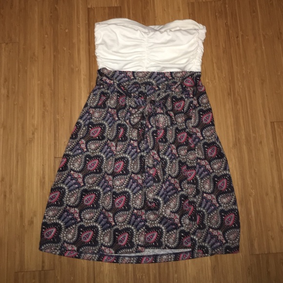 Patterned strapless dress - Picture 2 of 2