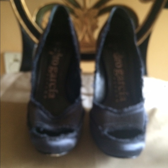 Pedro Garcia Black Satin Pump