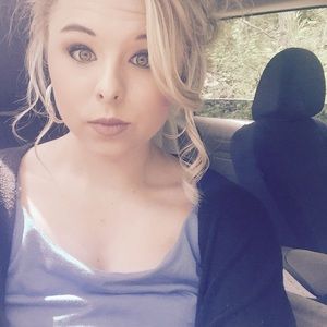 Meet your Posher, Mckenzie