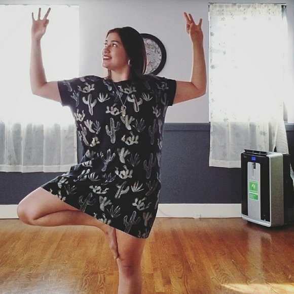 Meet your Posher, Jocelyn - Picture 3 of 7