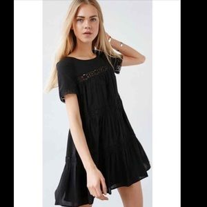 urban outfitters crochet inset dress size L