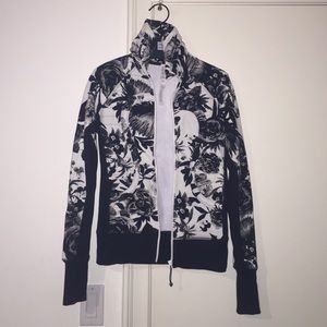 Lululemon jacket