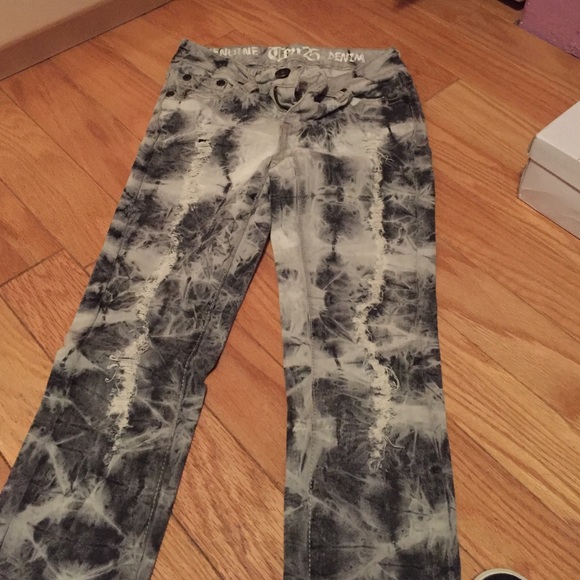 High rise acid wash distressed skinny jeans - Picture 2 of 4
