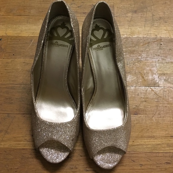 Fergalicious by Fergie pump size 8