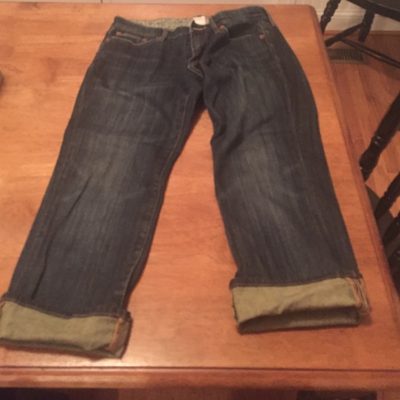 Lucky brand Jean capris.