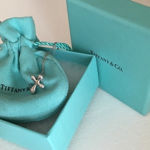 ❗️flash sale til 830PST❗️Tiffany & Co necklace