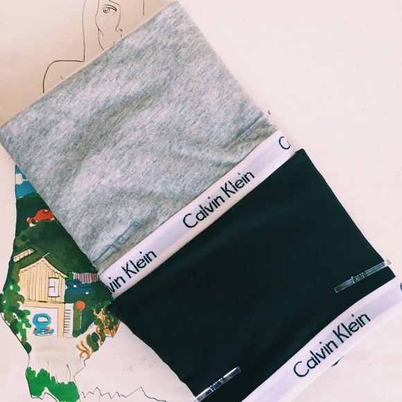 Calvin Klein Bralette 2 Pack - Picture 4 of 4