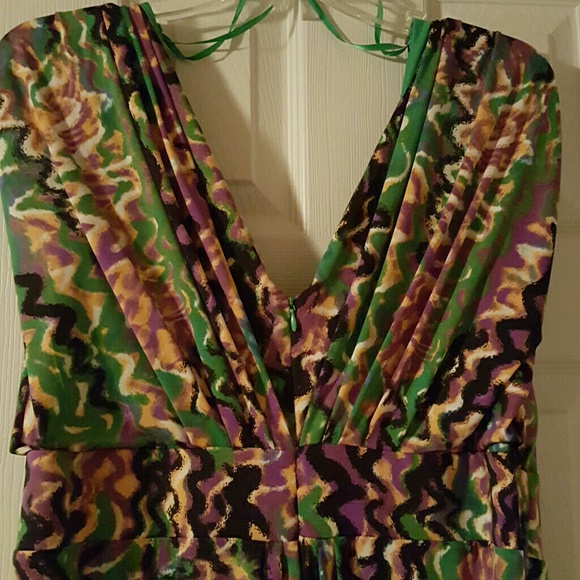 Vibrant color Goddess dress just in time for - Picture 2 of 3