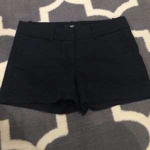 Black flat shorts